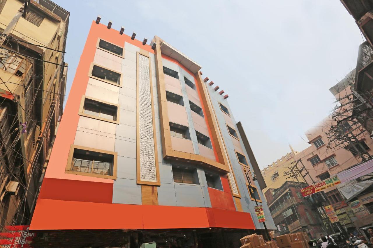 Oyo 10338 Hotel Aadesh Palace Varanasi Exterior photo